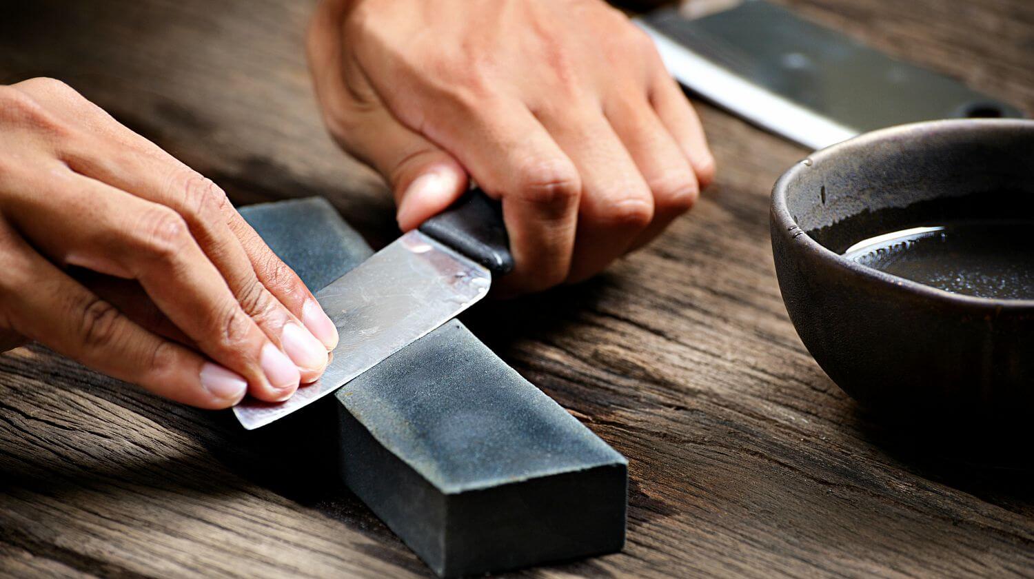 sharpening kitchen knives with diamond stone        <h3 class=