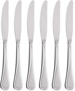 Butter Knife vs Dinner Knife: Which is the Right One for You?
