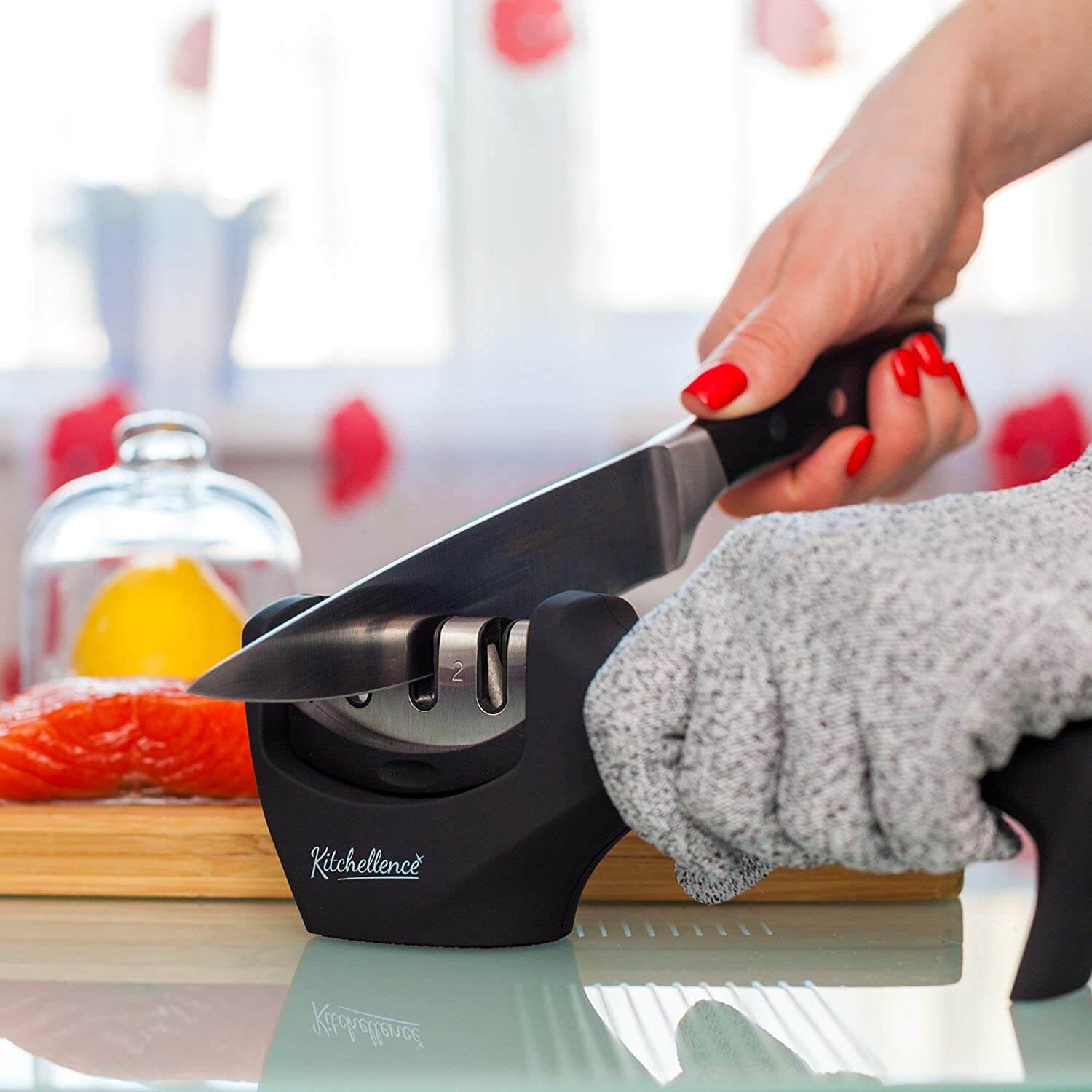 The Best Cooking Knife for Slicing Small Cubes