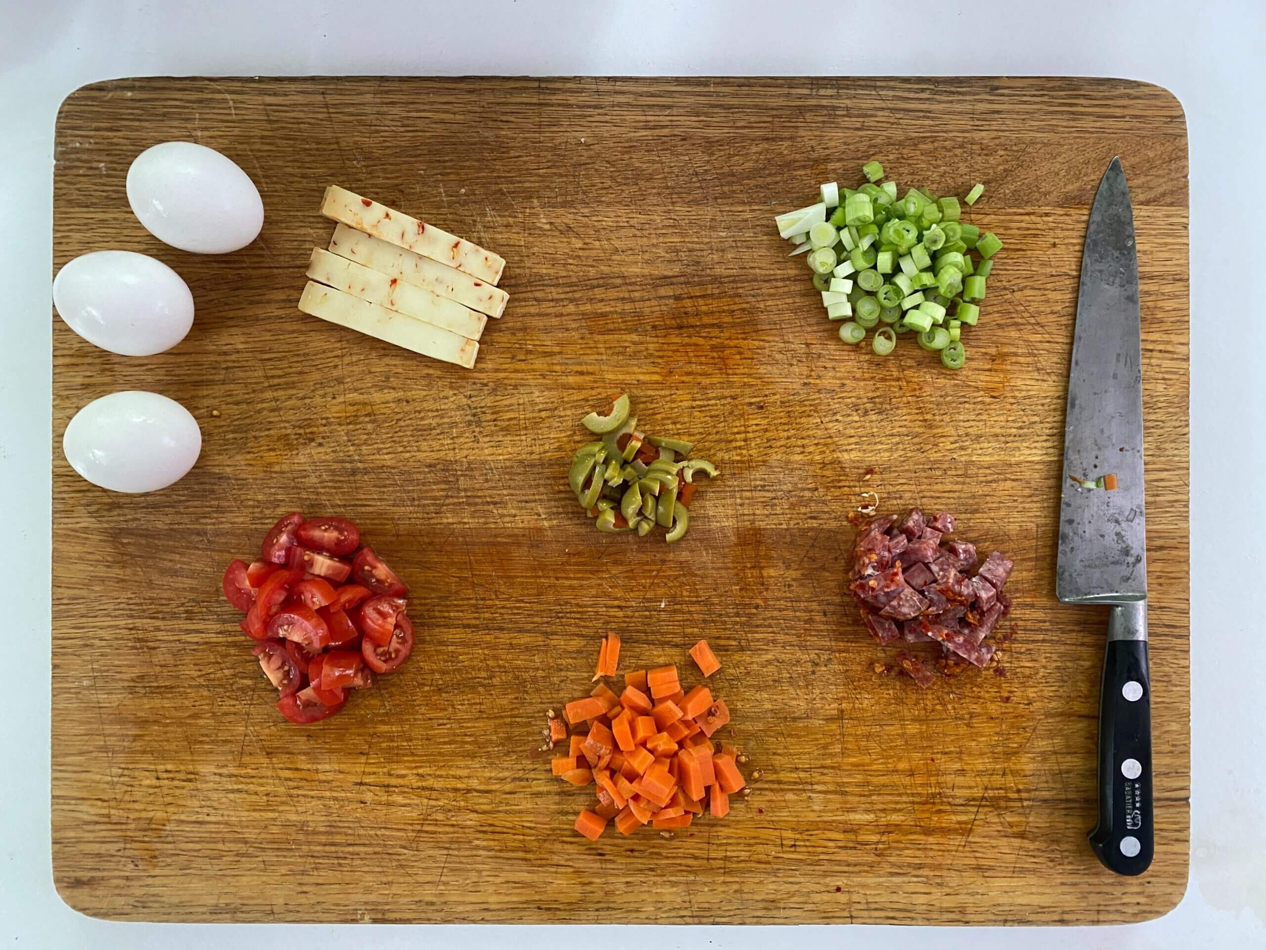 perfect knife for slicing small cubes